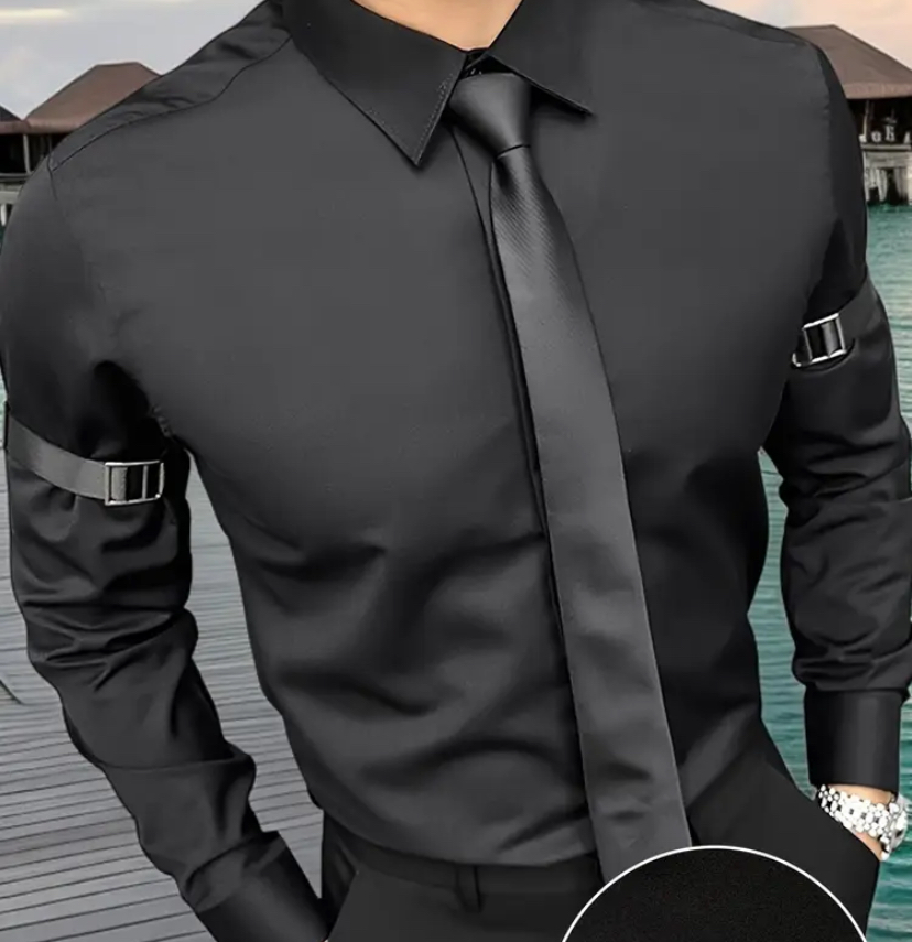 CAMISA SOCIAL SLIM BRANCA – DETALHE PRETO Camisa masculina slim-fit, mangas longas e gola com botões. Visual elegante e casual para festas, encontros CAMISA SOCIAL SLIM BRANCA – DETALHE PRETO Camisa masculina slim-fit, mangas longas e gola com botões. Visual elegante e casual para festas, encontros